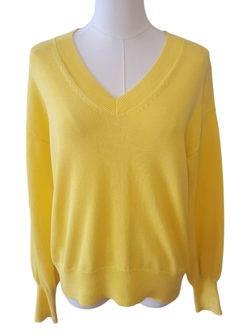 Banana Republic Yellow V-Neck Oversized Sweater Size Small